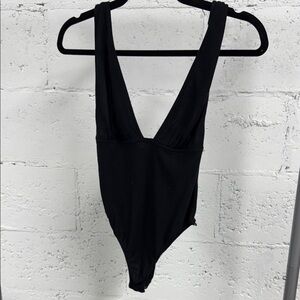 Nasty Gal Black V Neck Bodysuit - Medium Simple Low Cut Black One Piece Cotton